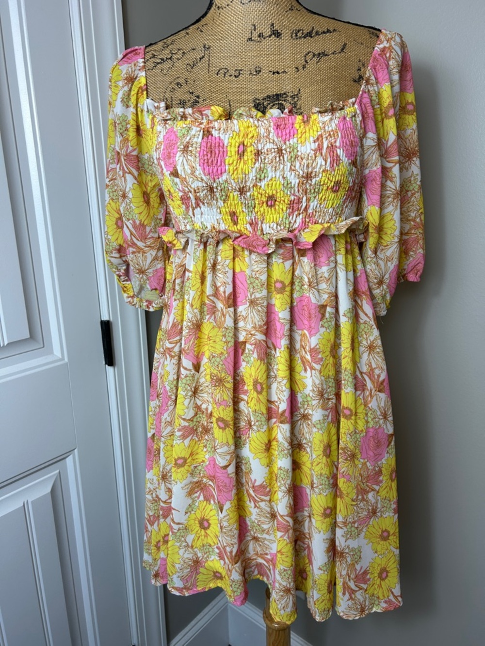 Flying Tomato Dress size small